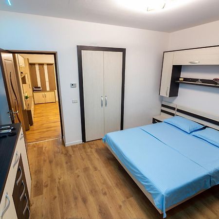 Apartamento Grayhouse Arad Exterior foto